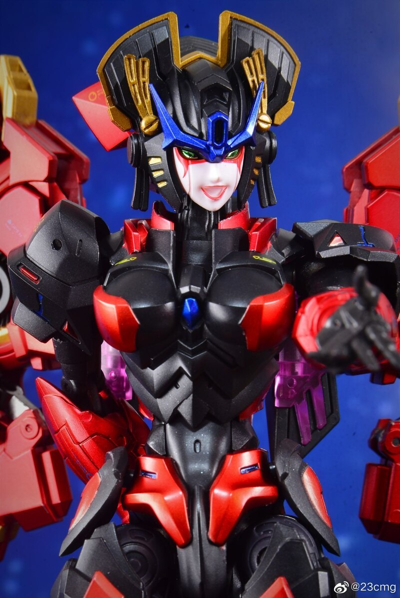 Bingo Toys BT-02 Windgirl (Windblade) In-Hand Images